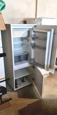 Dulap bucatarie+frigider cu congelator incorporat