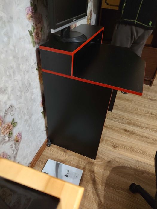 Бюро за компютър