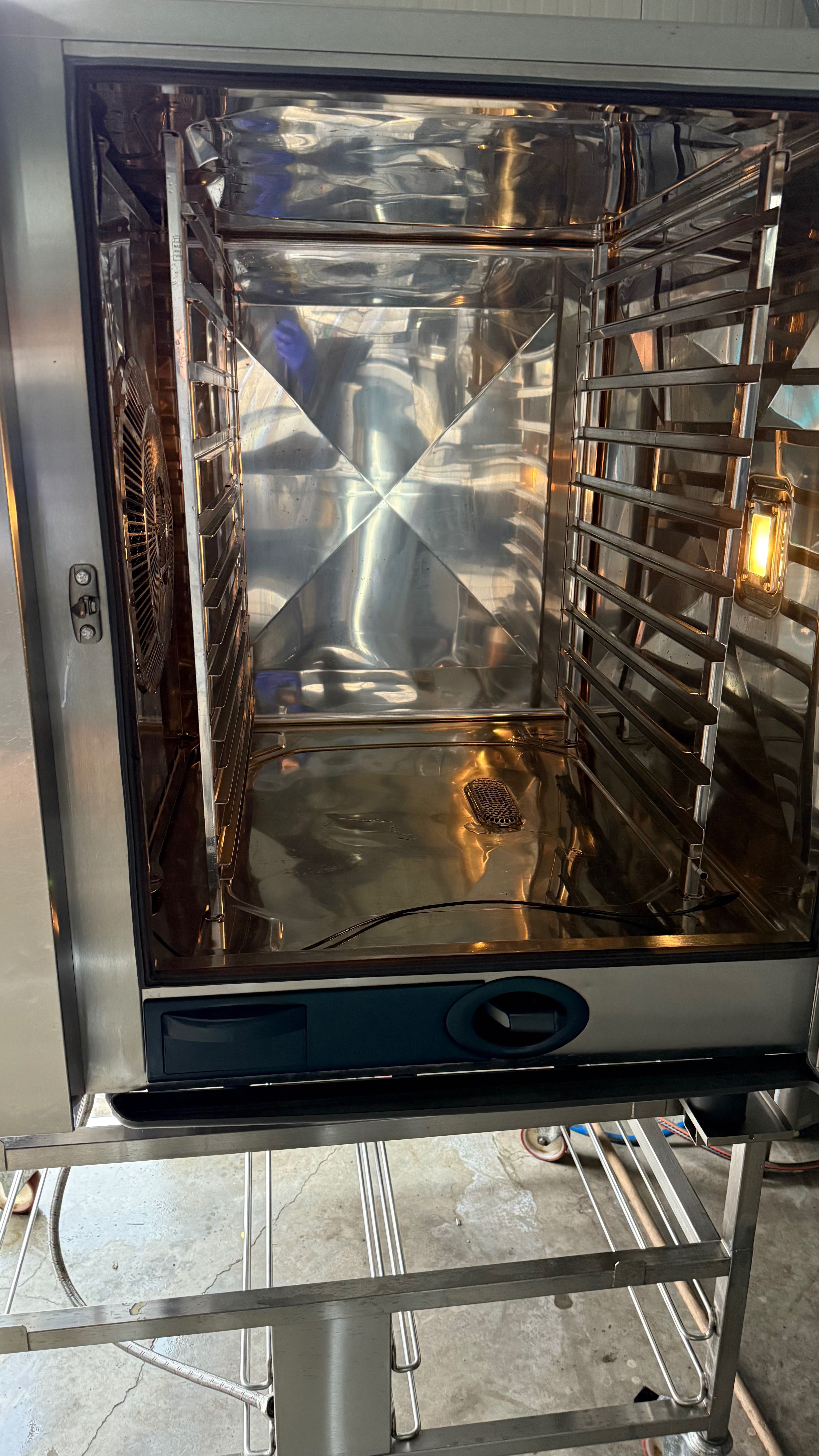 Cuptor gastro RATIONAL white efficiency electric 20 GN 1/1, 10 GN 2/1