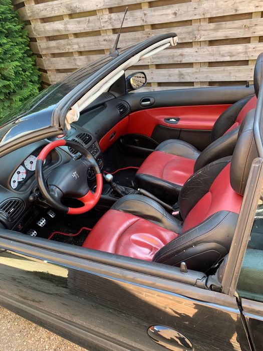 Vând Peugeot 206 cabrio