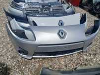 Bara spoiler fata renault twingo 2010