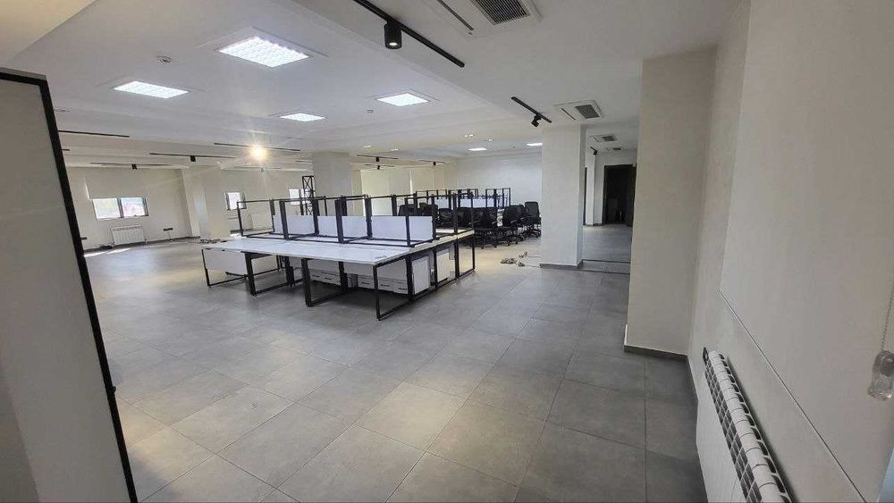 Офис ижарага берилади,330 м², марказда Юнусабад, Собственник 5 этаж