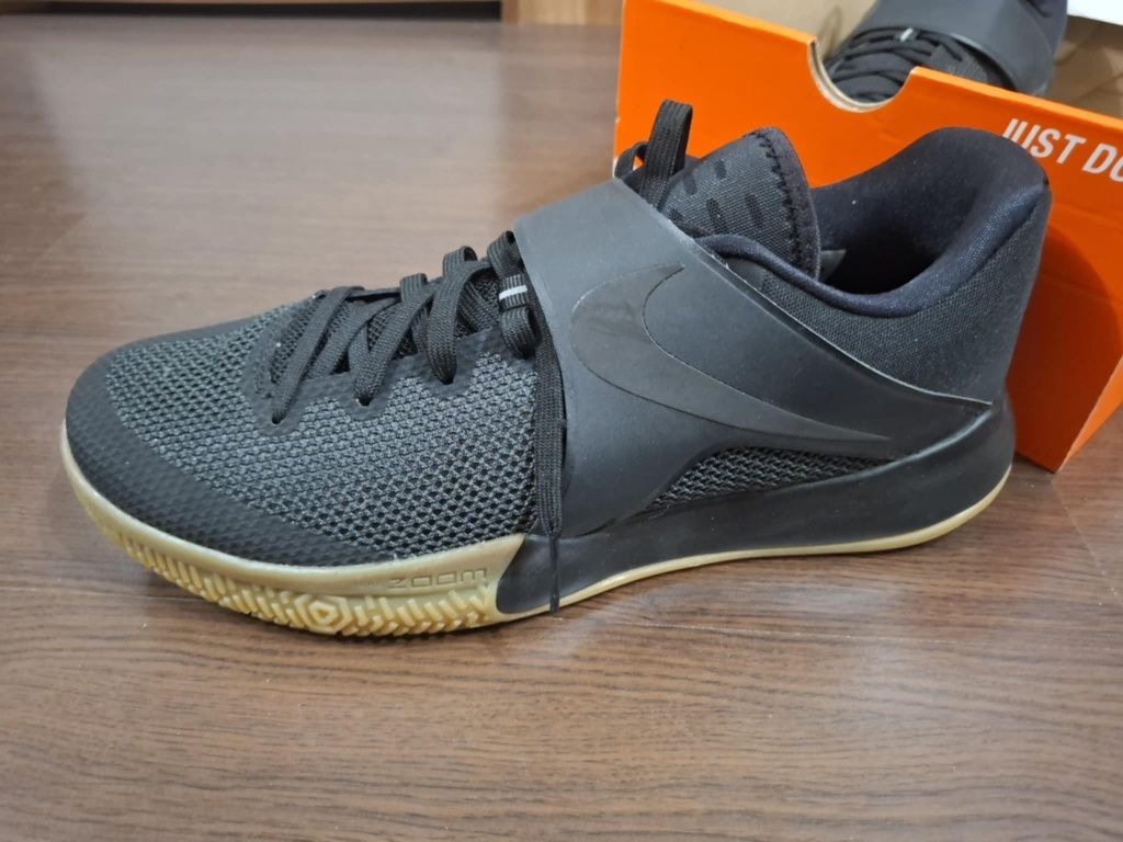 Мъжки маратонки Nike Zoom Live нови с кутия