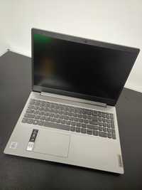 Laptop Lenovo IdeaPad 3 / 12GB RAM / SSD 256 GB PCIE / INTEL UHD