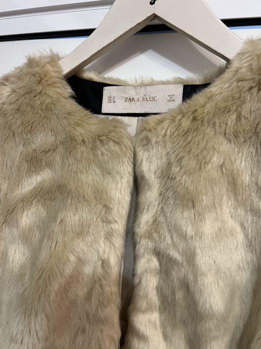 Пухено палто Зара