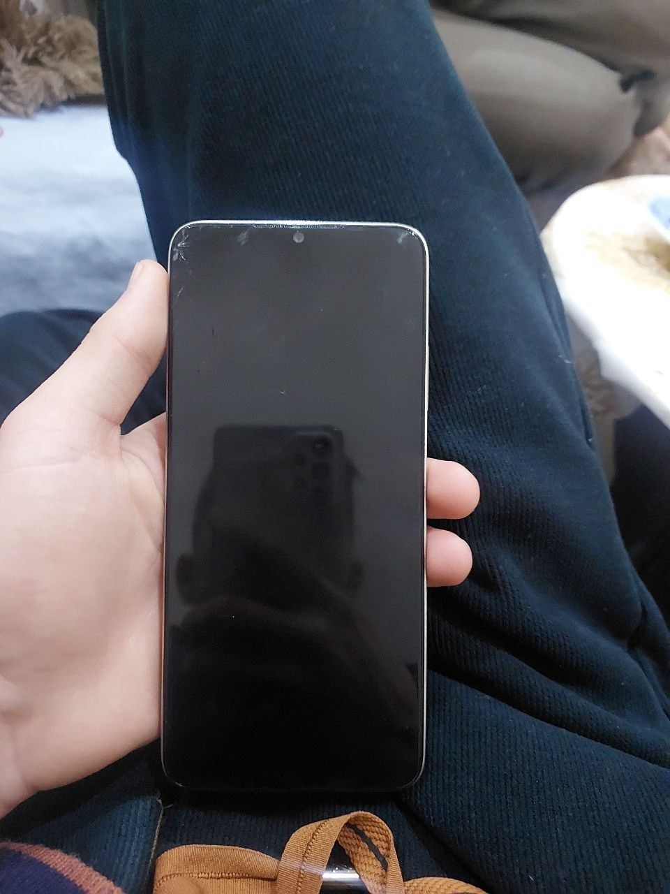 Infinix HOT 30i telefon qarobqa yoʻq