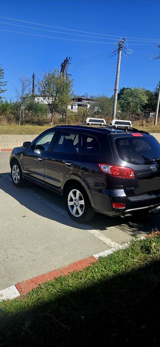 Vând  Hyundai Santa Fe