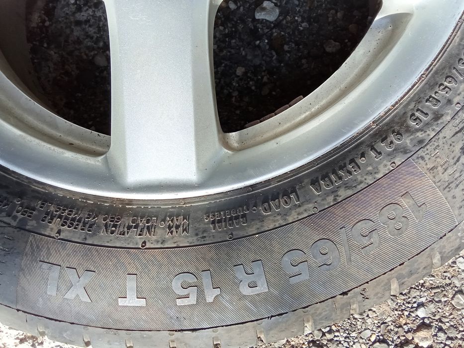 Cauciucuri continental cu jenți