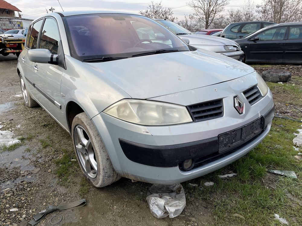 Renault Megane 2 1.9dci 130кс На Части