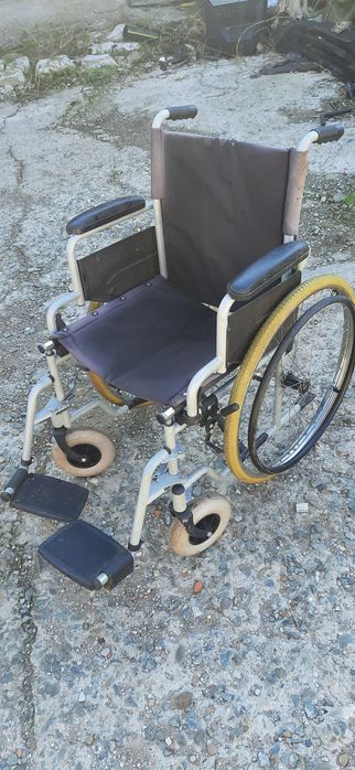 Рингова инвалидна количка Mobi Lux msw 4000 Добро състояние, захъбява