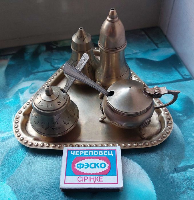 Набор для специй бронзовый. Индия бронза