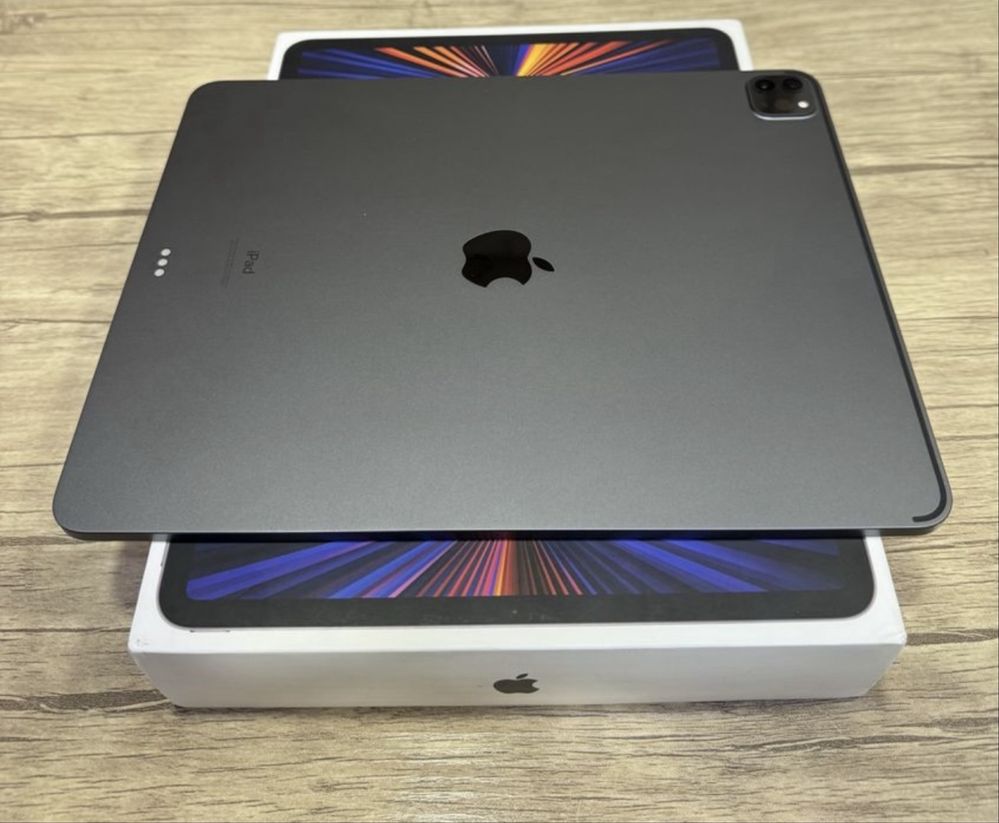 Ipad 12.9 (M1 chip, 128GB, Wifi, Sim)