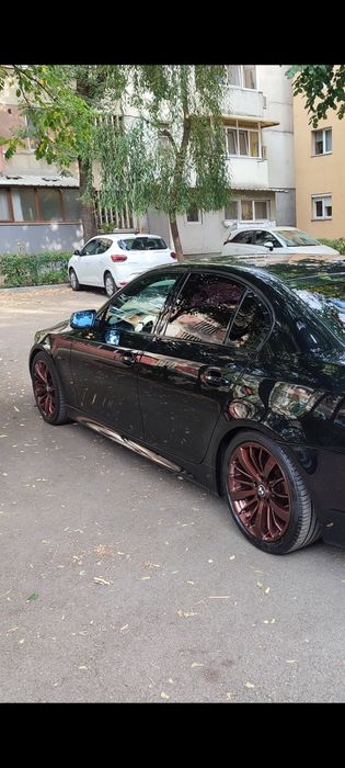 Vând jante BMW R18 anvelope ca noi