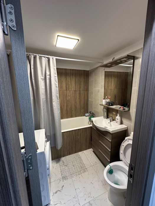 Inchiriez apartament 2 camere rahova