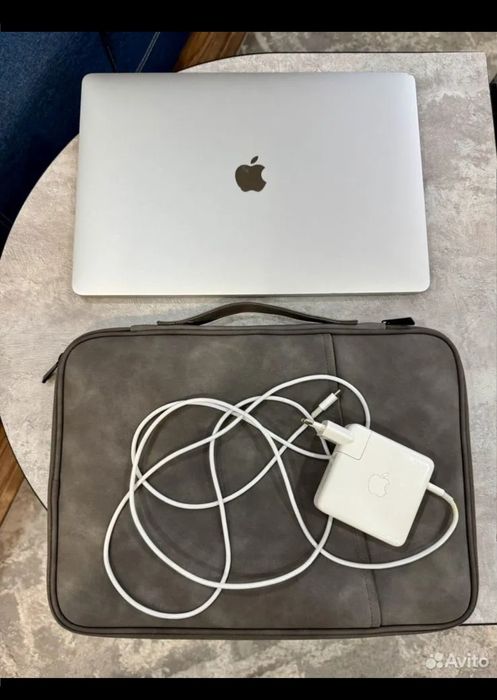 Macbook 16 pro 2019 32 i9 512
