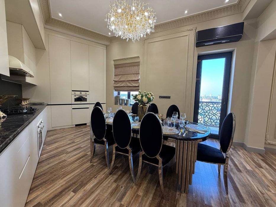 Продается 3х ком квартира, ЖК Meras, ор-р: Текстильный институт, 117м2