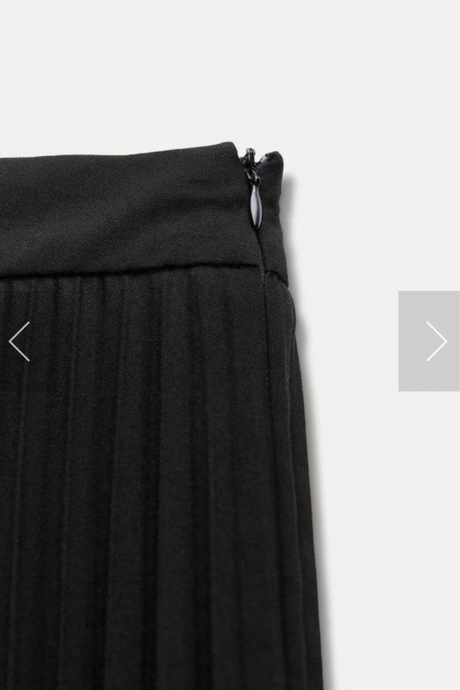 Плисирана пола Zara