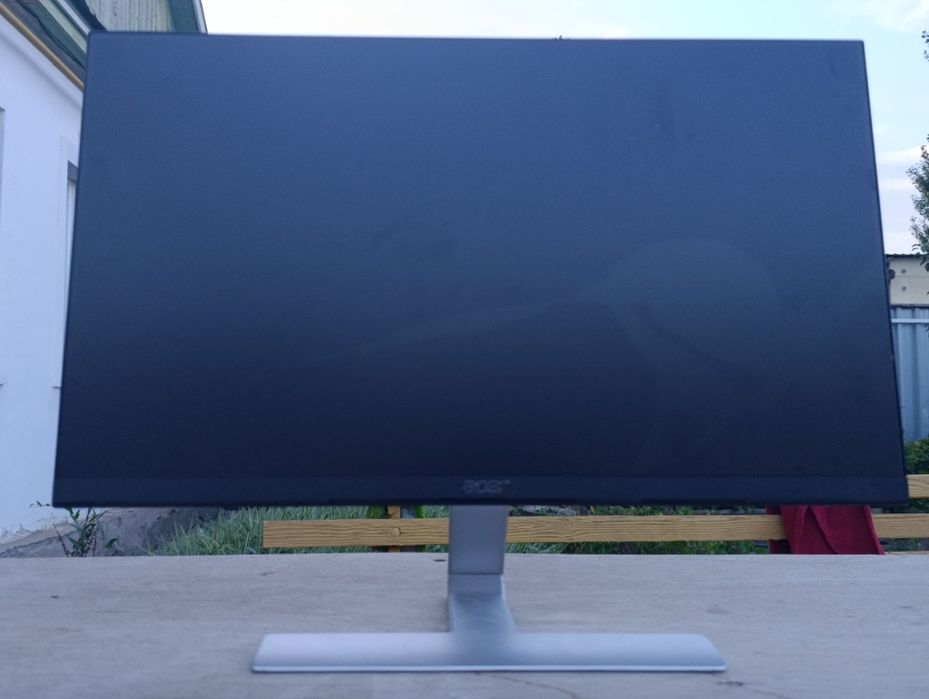 Монитор марки Acer