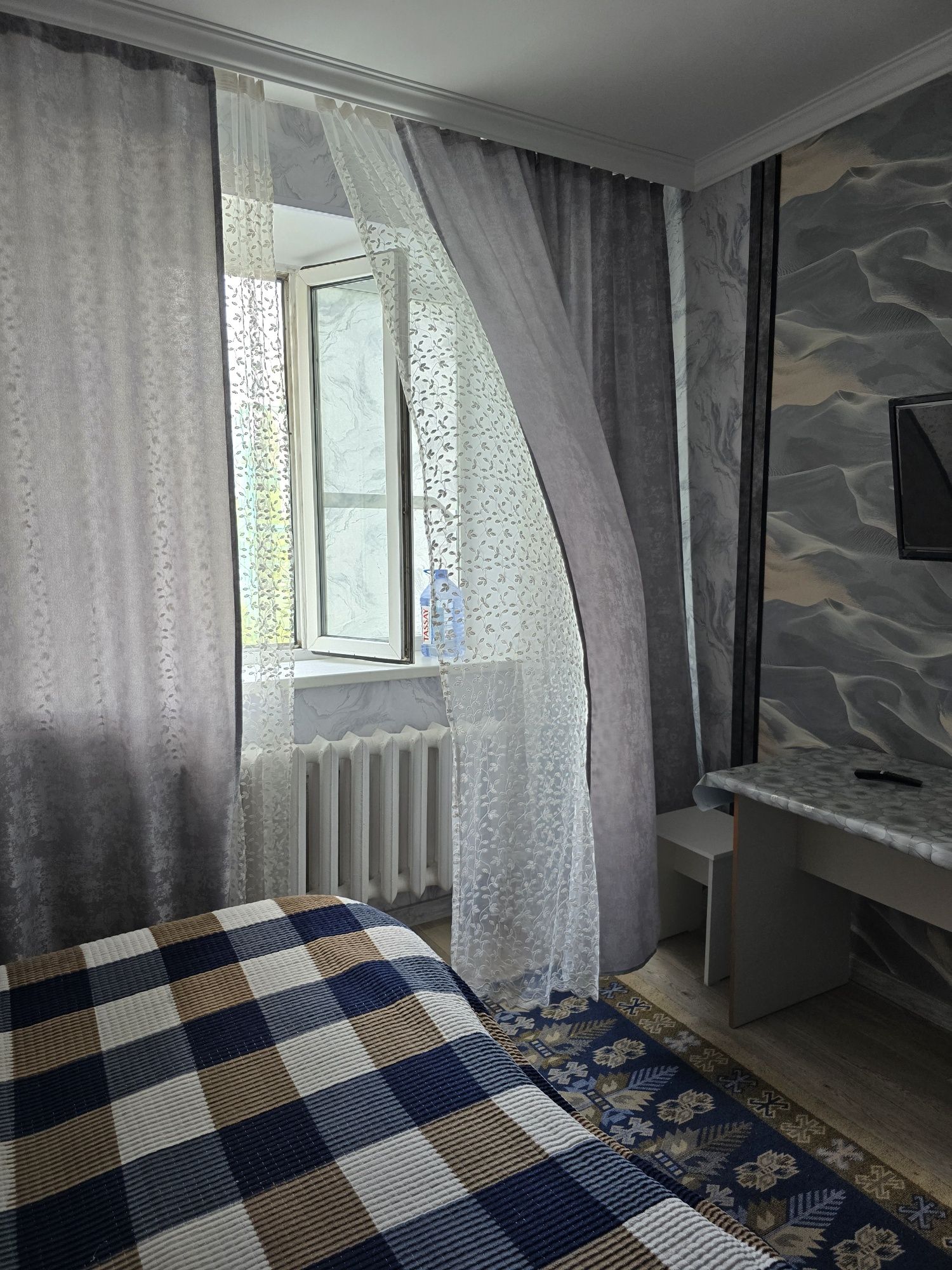 1ком.кв Абылаихана 42ННМЦ пересечение Мусрепова7/2 рн7поликл  сдам.