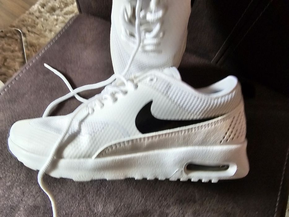 NIKE AIR MAX 35 /22см
Nike Air Max Thea
Nike Air Max Thea