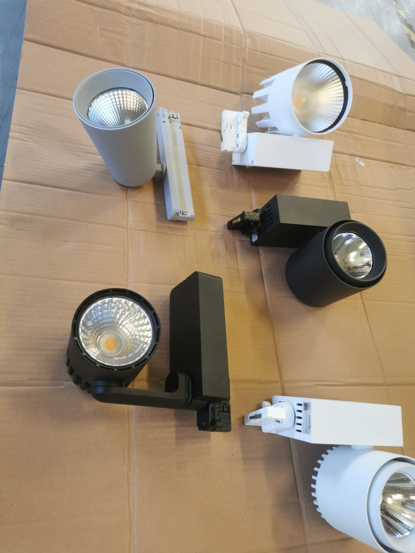 Spot proiector, lampa, corpuri de iluminat pentru șină cu led pentru ș