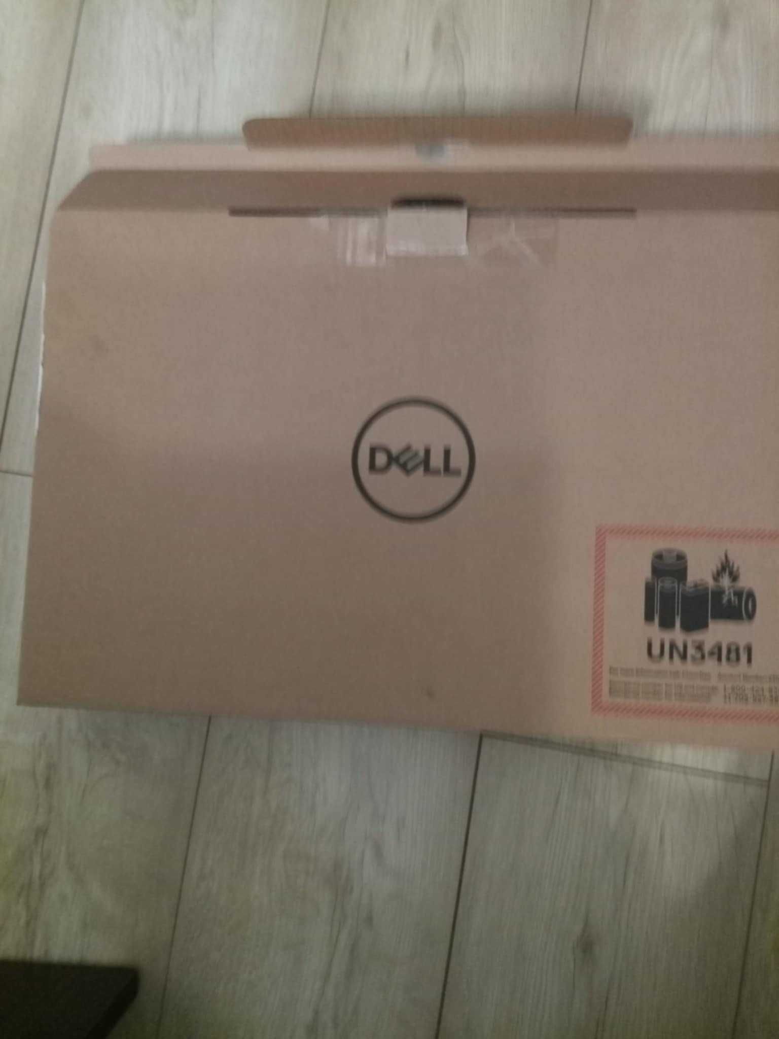 Лаптоп Dell Vostro в гранция