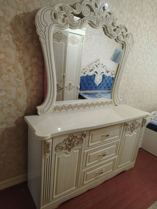 Сотилади срочна холати яхши