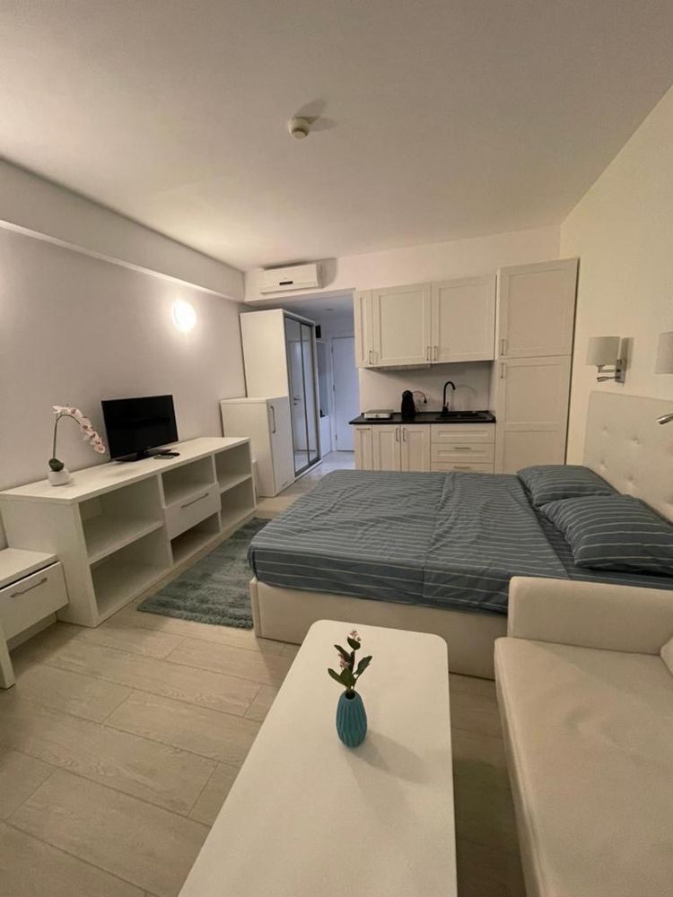Studio de vanzare litoral