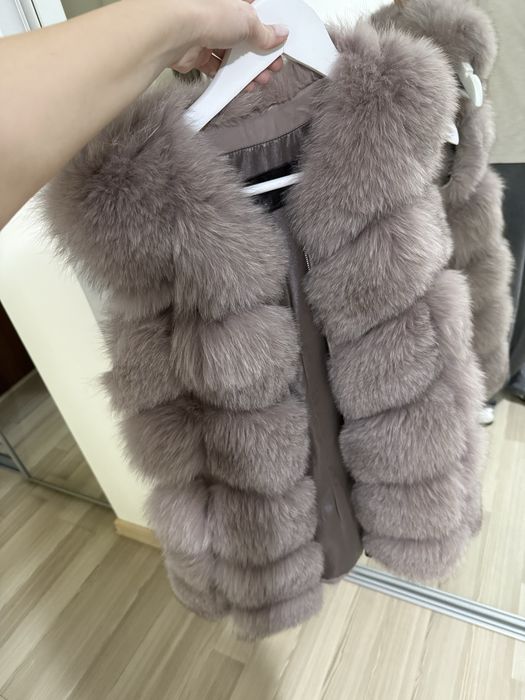 Vesta de blana naturala