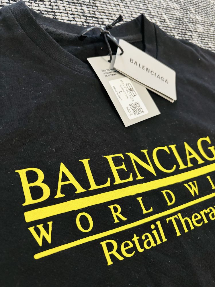 Мъжка тениска Balenciaga