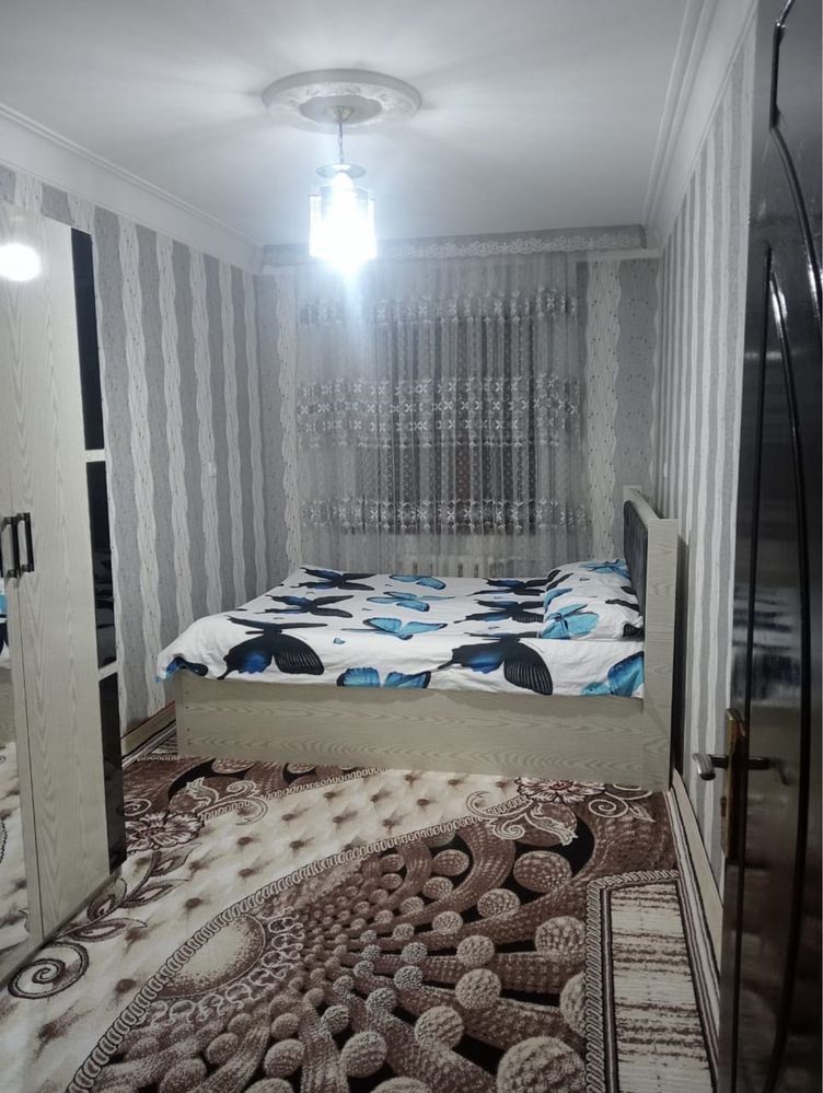 Метро Максим Горкий Продаётся квартира 2/5/5 балкон 2х6 ор-р: Бии