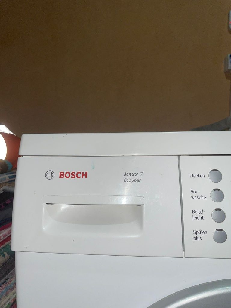 Mașina de spălat automată Bosch