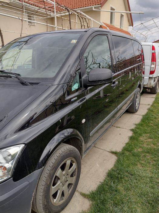 Dezmembrez Mercedes vito(viano)euro3,4,5