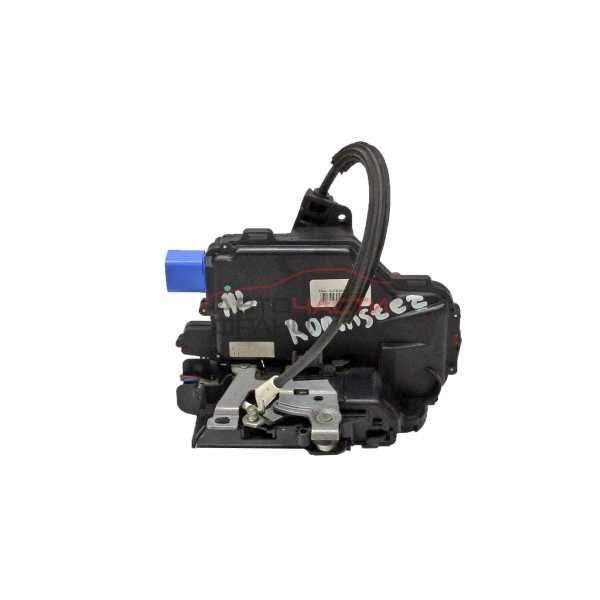 Задна лява брава Шкода (019)