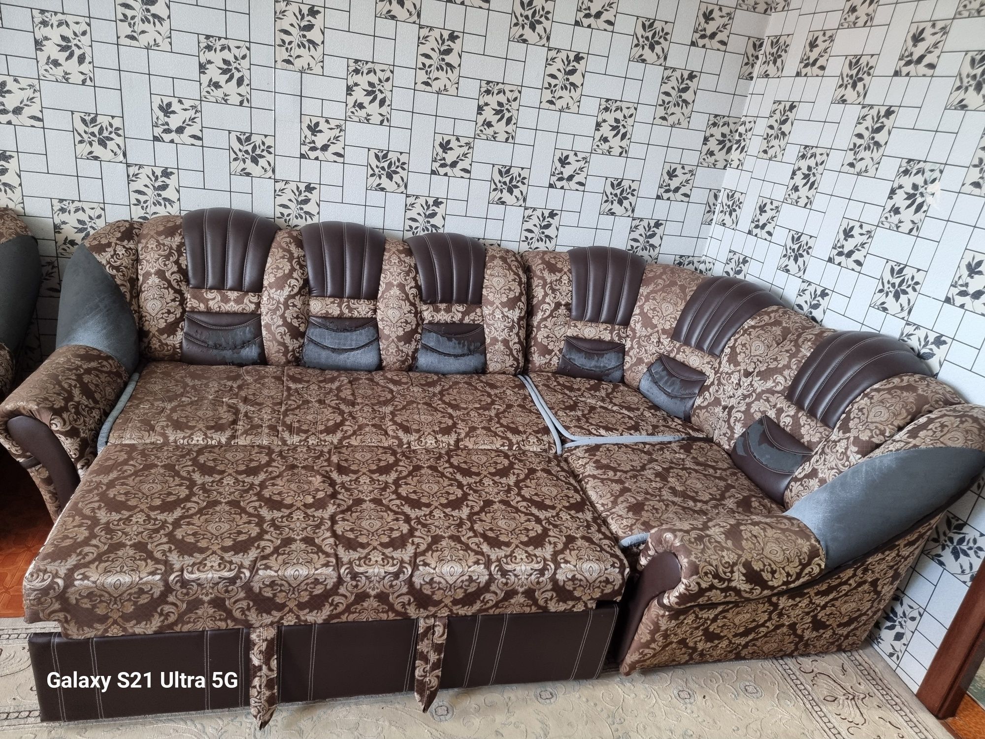 Продам диван б/у