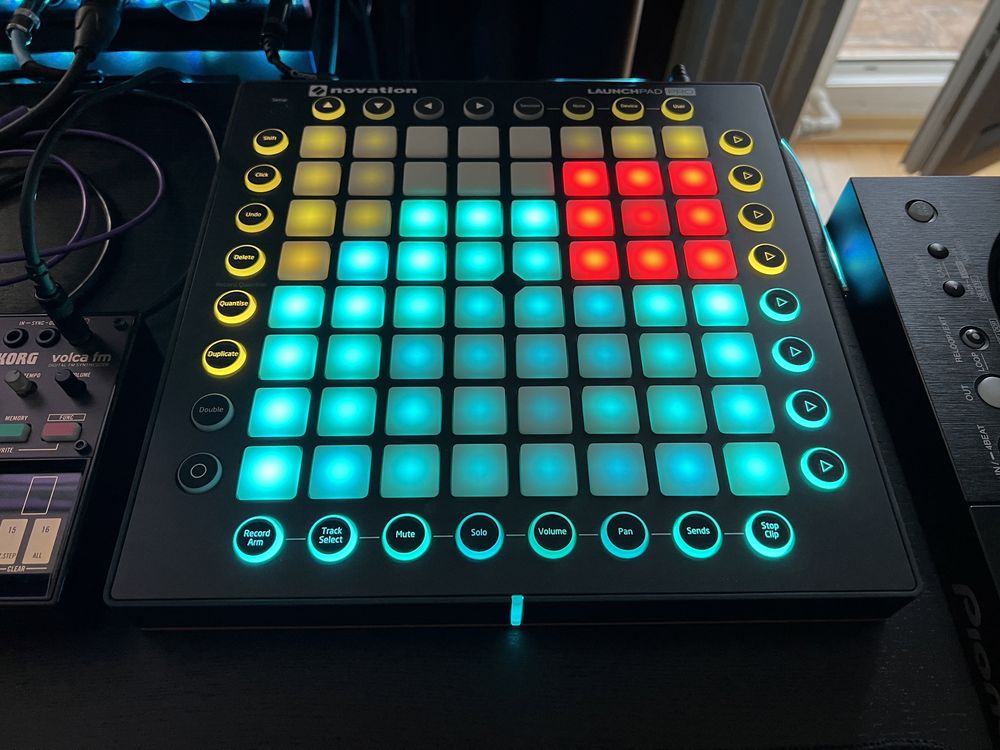 Novation Launchpad Pro ca nou