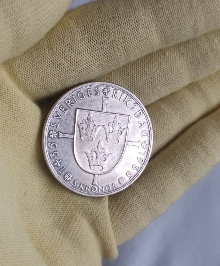 Monede argint de colecție.