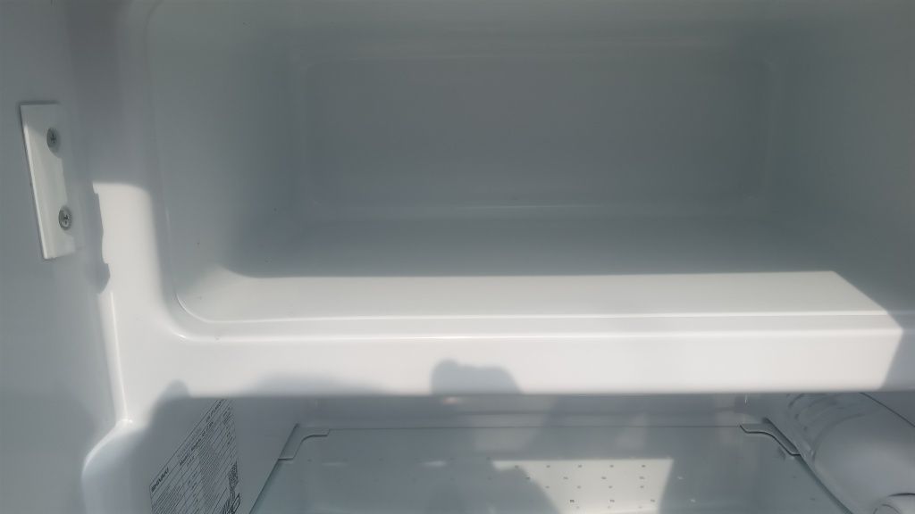 Продам Холодильник шиваки