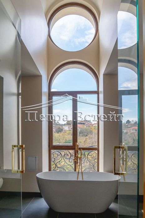 Мезонет в Варна-Бриз площ 350 цена 780000