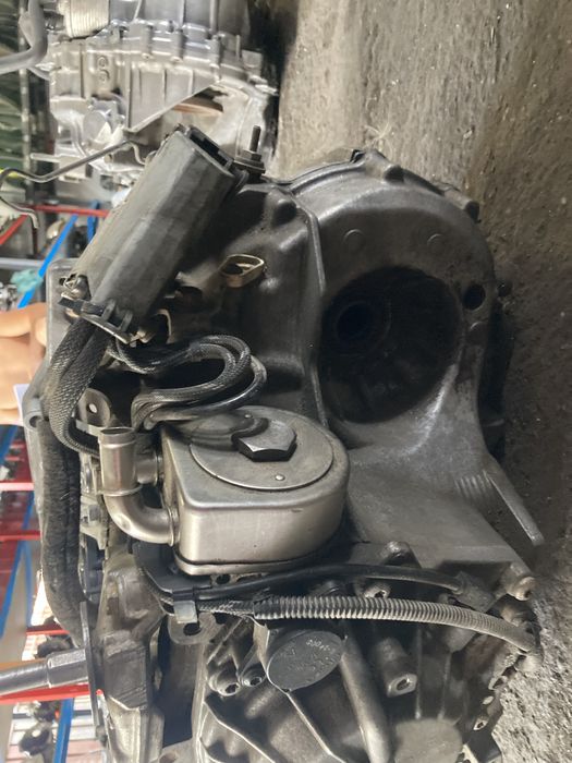 Peugeot 308 1.6 i 120кс 2007 година avtomat Скоростна кутия с хидро