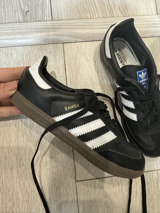 Кроссы адидас самба детские