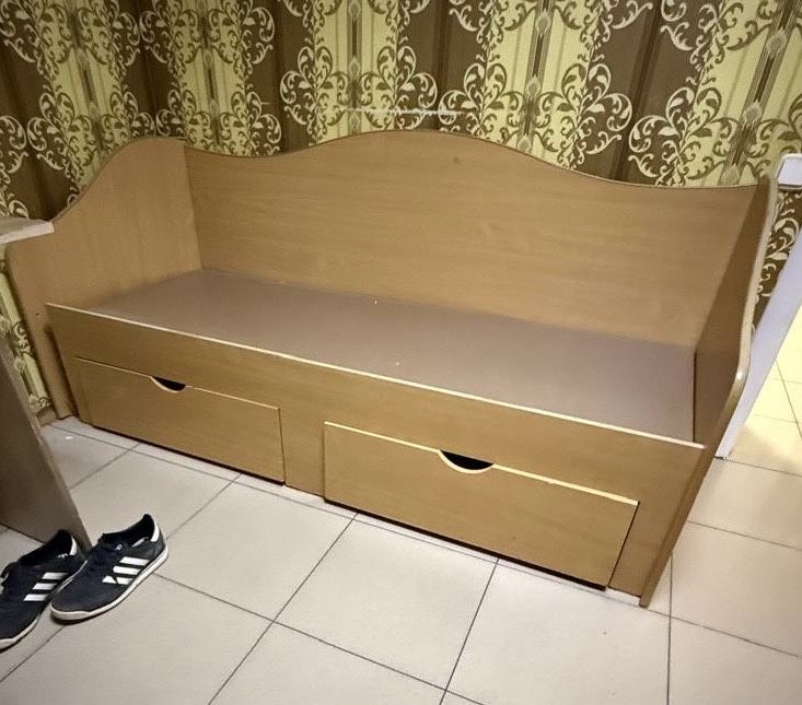 Поодам корпусную мебель б/у