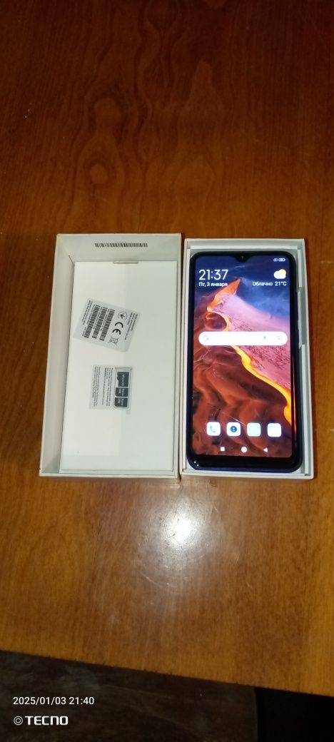 Продаю телефон REDMI 8А-2/32