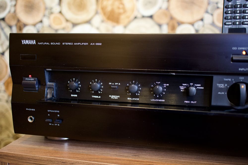 Усилвател Yamaha AX-892