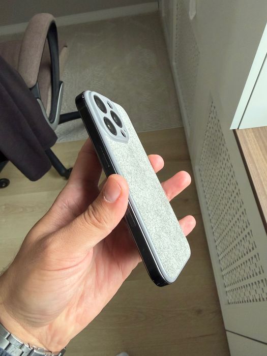 iPhone 16 PRO 256 GB