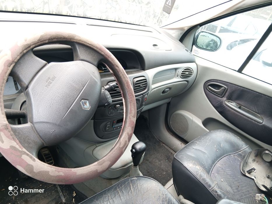 Продавам Рено Сценик 2000 кубика бензин на части Рено scenic