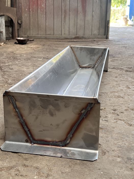 Troaca inox  porci , adapator animale diferite dimensiuni