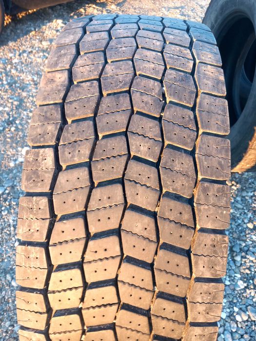 Set 4 anvelope Michelin 315 70 22.5