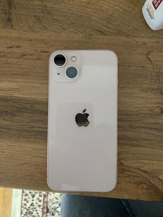iPhone 13 pink c255