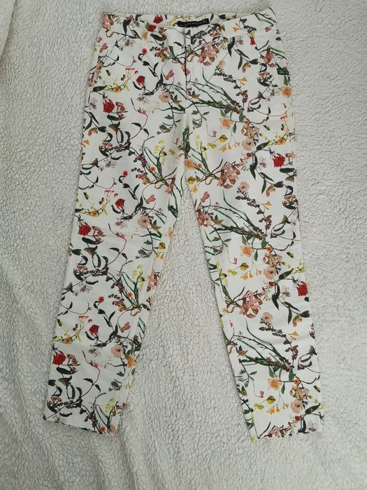 Pantaloni ZARA S